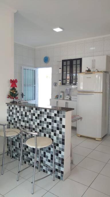 Casa Com Piscina Itanhaem Cibratel II Villa Eksteriør bilde